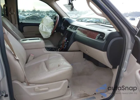 2007 Chevrolet Tahoe Lt from USA, damaged, VIN 1GNFC13J17R305077